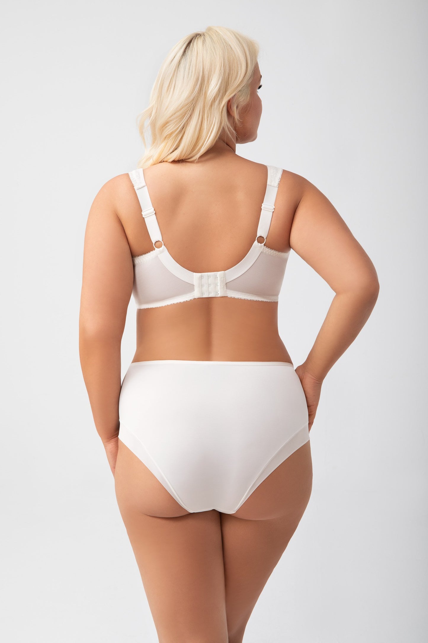 BIUSTONOSZ LUISSE K441 ŚMIETANOWY